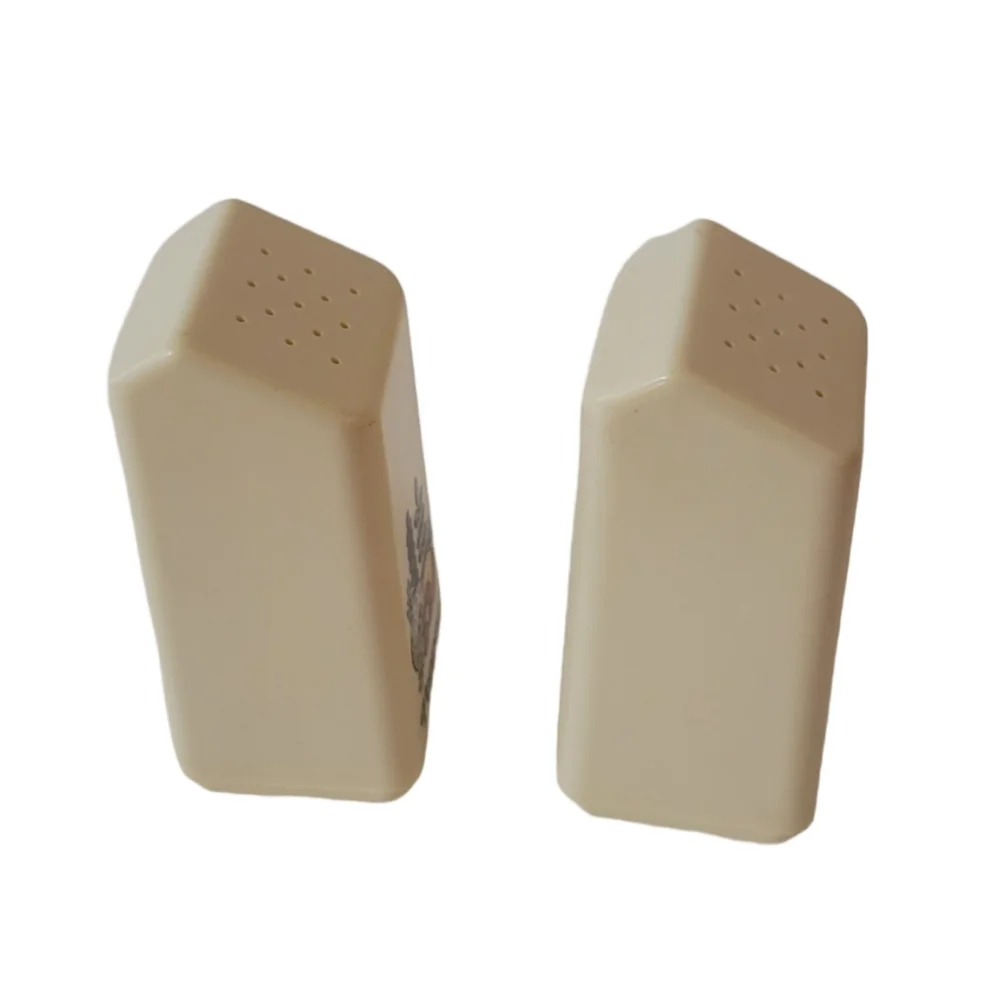 Vintage Rubbermaid Mushroom Salt And Pepper Shakers